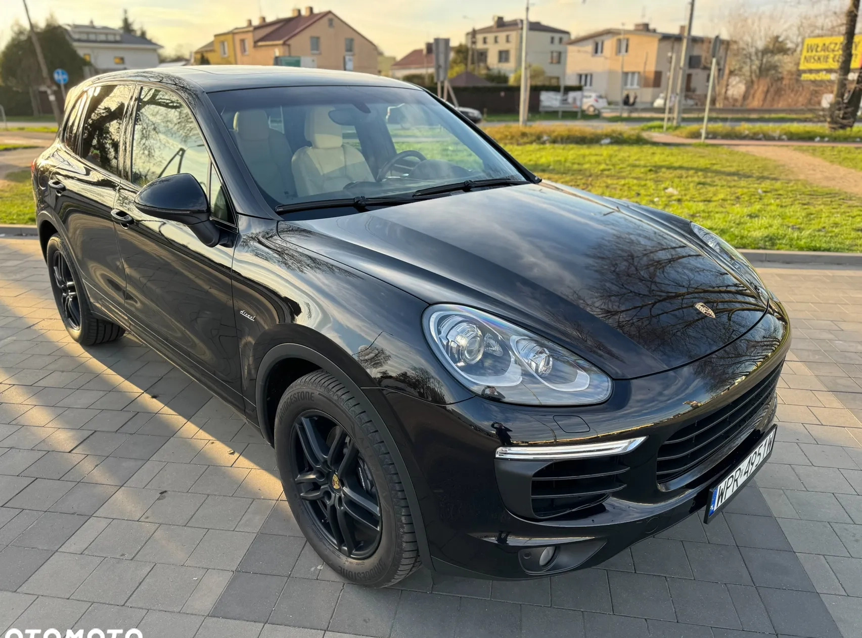 Porsche Cayenne cena 144999 przebieg: 207699, rok produkcji 2015 z Warszawa małe 497